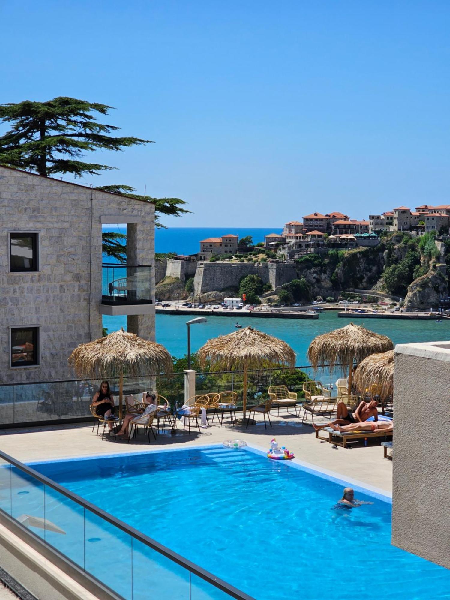 The New Hotel Mediteran - Villa Edition Ulcinj Eksteriør bilde